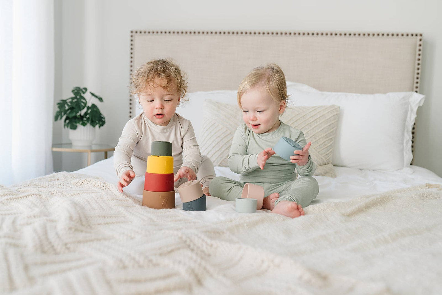 Retro Stacking Silicone Nesting Cups